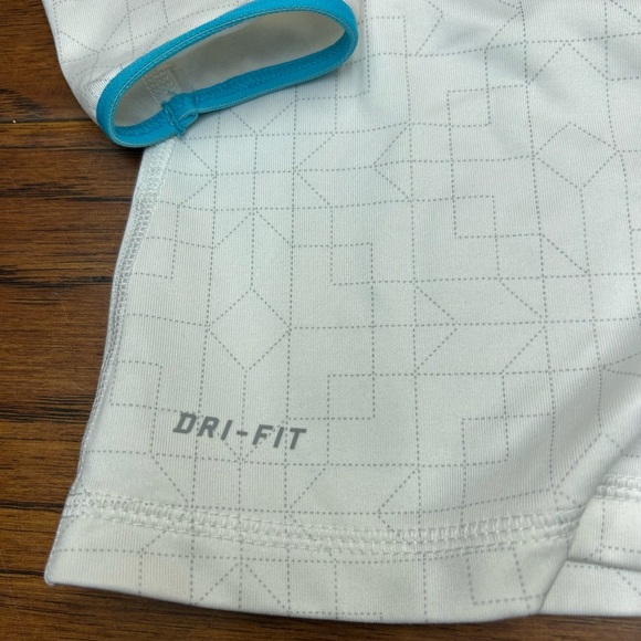 Nike Pro Dri-fit quarter zip sweater - Picture 4 of 7